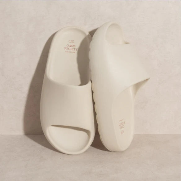 Wyatt - Comfort Slides