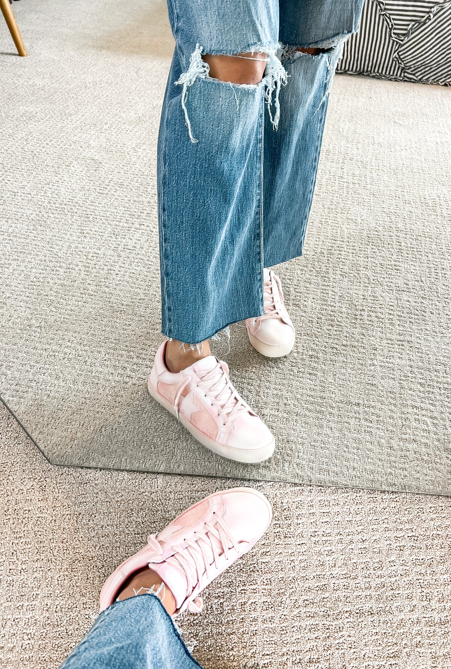 Shell Pink Star Sneakers